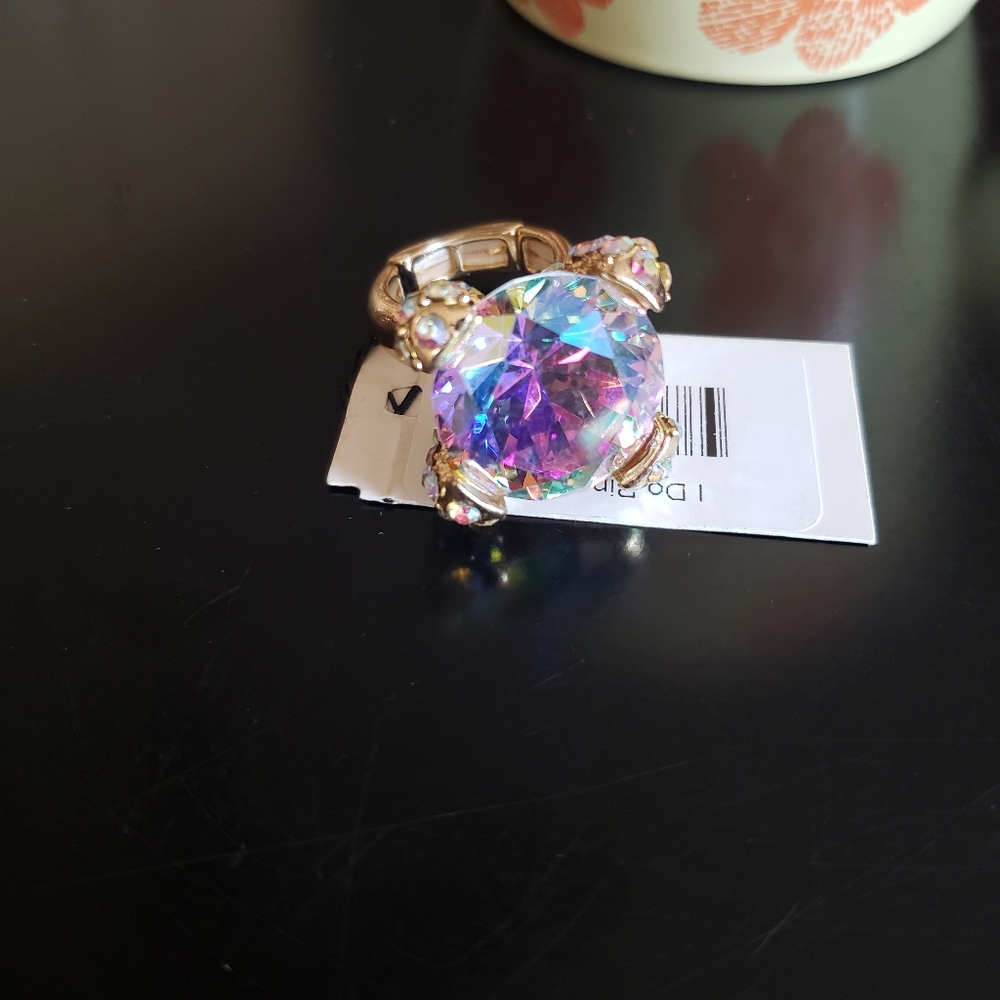 NWT Golden Rainbow Rhinestone Ring - Picture 2 of 7